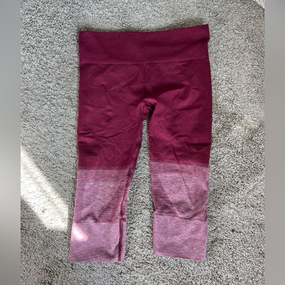 Lululemon Cropped Leggings - Picture 1 of 1